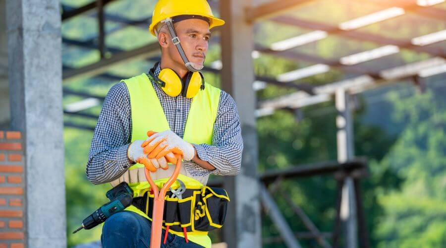 Expert top industrial roofings services in Iroquois, IL